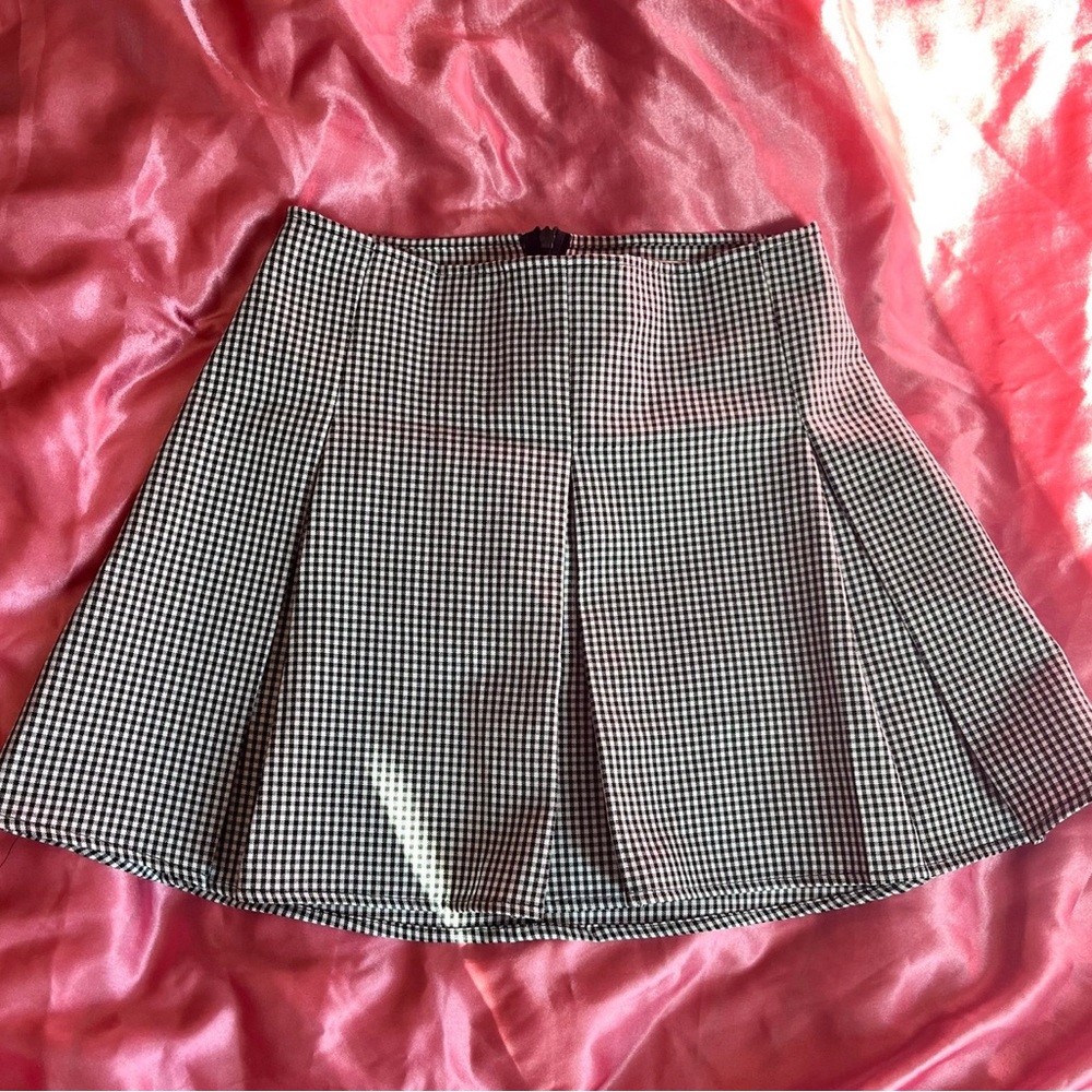 Purrr Melrose black & white gingham pleated mini skirt